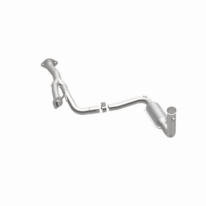 MagnaFlow Jeep Liberty OEM Grade Federal / EPA Compliant Direct-Fit Catalytic Converter 49582 360 Degree Image Set