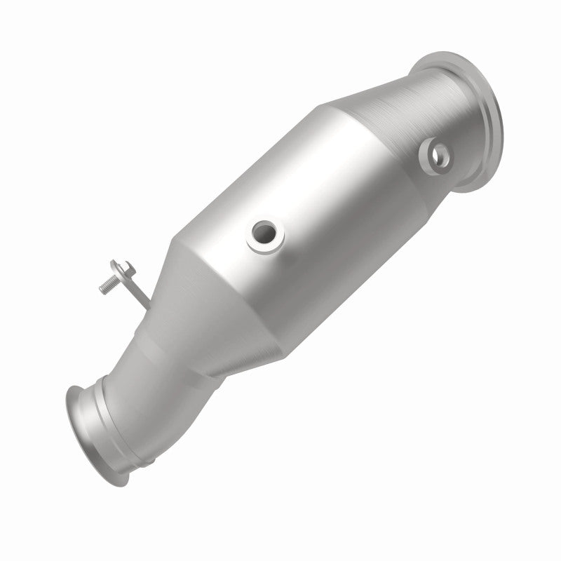 MagnaFlow BMW OEM Grade Federal / EPA Compliant Direct-Fit Catalytic Converter 52245 360 Degree Image Set
