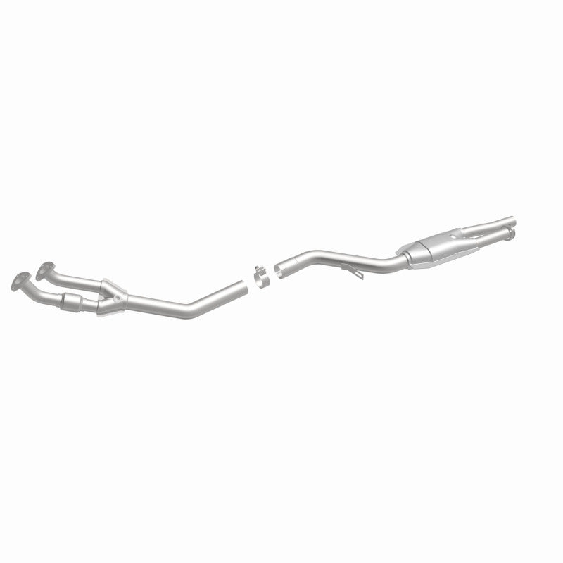 MagnaFlow BMW 525i Standard Grade Federal / EPA Compliant Direct-Fit Catalytic Converter 23807 360 Degree Image Set
