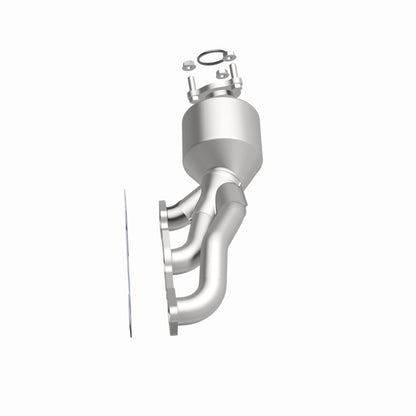 MagnaFlow Nissan OEM Grade Federal / EPA Compliant Manifold Catalytic Converter 49998 360 Degree Image Set