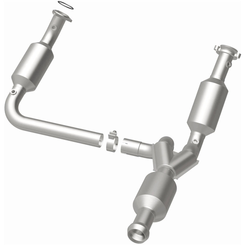 MagnaFlow California Grade CARB Compliant Direct-Fit Catalytic Converter 5582578 Photo - out of package