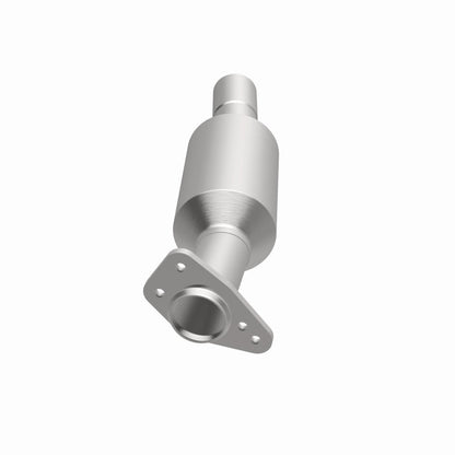 MagnaFlow California Grade CARB Compliant Direct-Fit Catalytic Converter 3322431 360 Degree Image Set