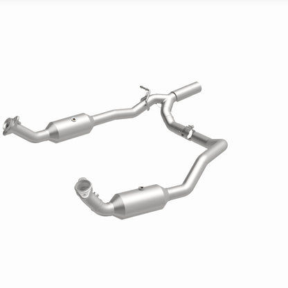Magnaflow 17-18 Ford E-350 6.8L Direct Fit Converter 280014 280014 360 Degree Image Set