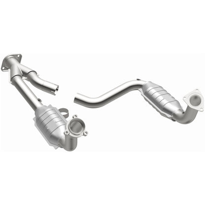MagnaFlow Chevrolet SSR California Grade CARB Compliant Direct-Fit Catalytic Converter 4451640 Photo - out of package