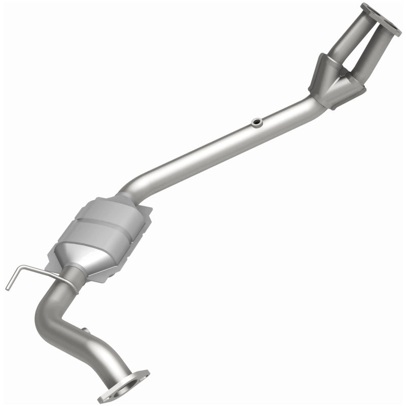 MagnaFlow Isuzu OEM Grade Federal / EPA Compliant Direct-Fit Catalytic Converter 49004 Photo - out of package