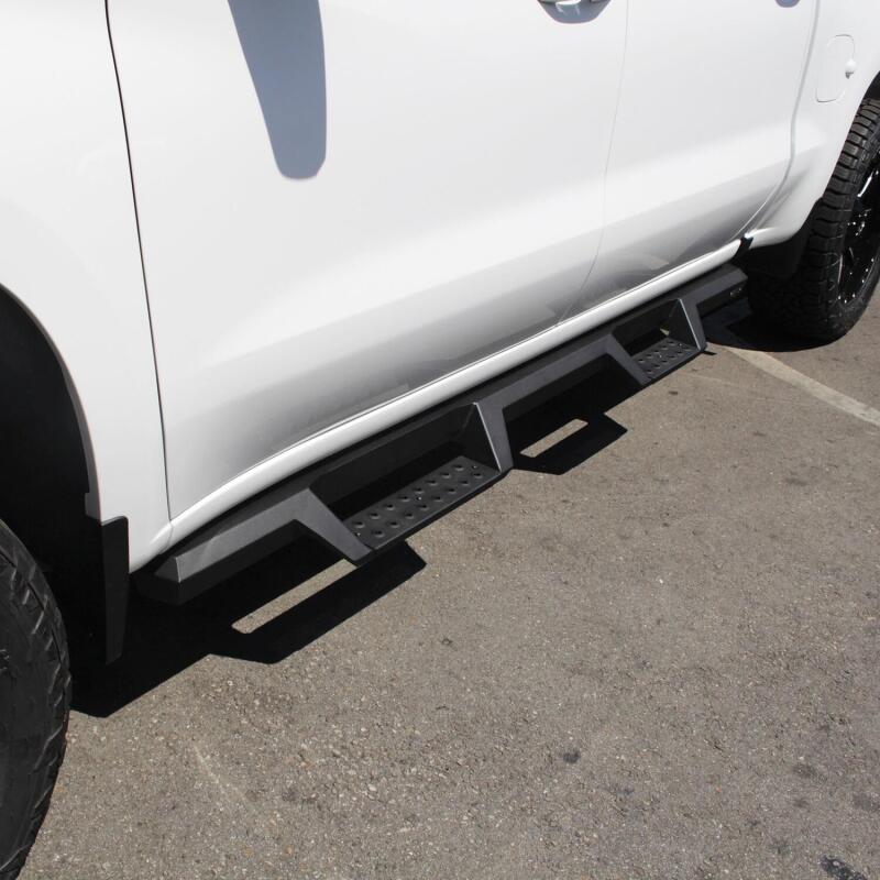 Westin HDX Drop Nerf Step Bars 56-14135 Photo - Mounted