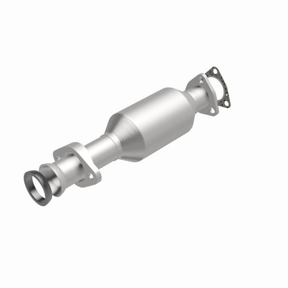 MagnaFlow Standard Grade Federal / EPA Compliant Direct-Fit Catalytic Converter 22636 360 Degree Image Set