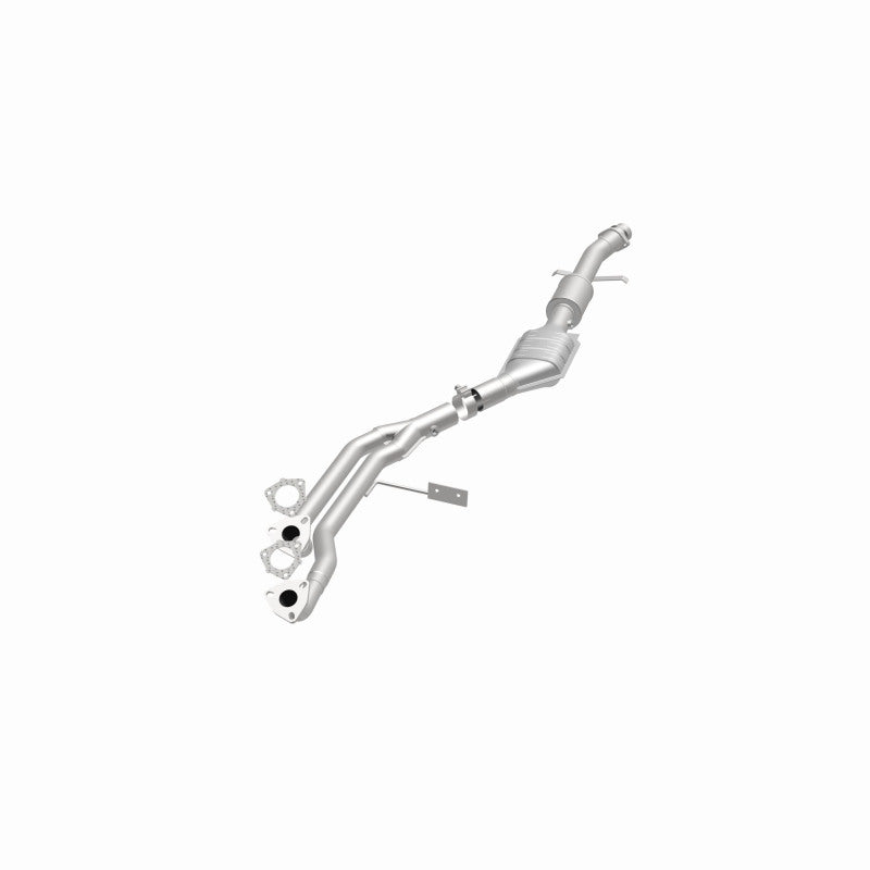 MagnaFlow BMW OEM Grade Federal / EPA Compliant Direct-Fit Catalytic Converter 52241 360 Degree Image Set