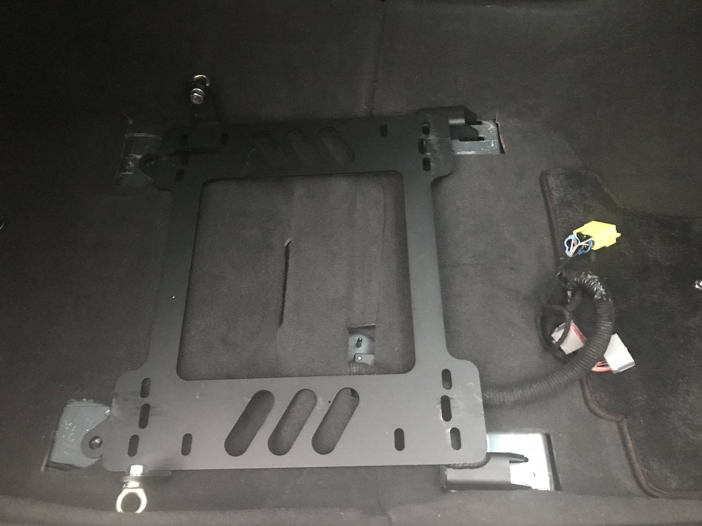 Planted Technology Seat Bracket- Cadillac CTS-V (2009-2014) - Passenger / Right