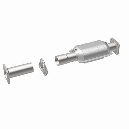 MagnaFlow Standard Grade Federal / EPA Compliant Direct-Fit Catalytic Converter 93199 360 Degree Image Set
