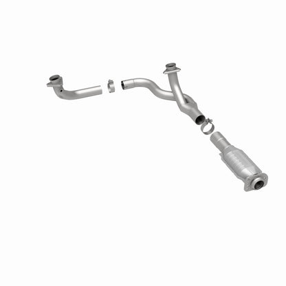 MagnaFlow Standard Grade Federal / EPA Compliant Direct-Fit Catalytic Converter 93444 360 Degree Image Set