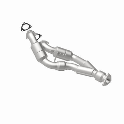 MagnaFlow OEM Grade Federal / EPA Compliant Direct-Fit Catalytic Converter 51499 360 Degree Image Set