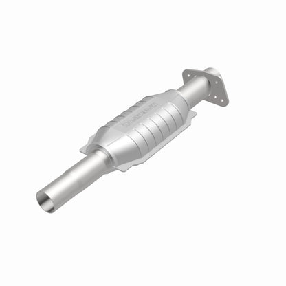 MagnaFlow Standard Grade Federal / EPA Compliant Direct-Fit Catalytic Converter 23475 360 Degree Image Set