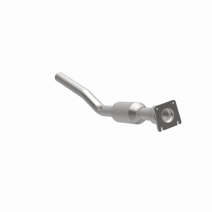 MagnaFlow California Grade CARB Compliant Direct-Fit Catalytic Converter 4481266 360 Degree Image Set