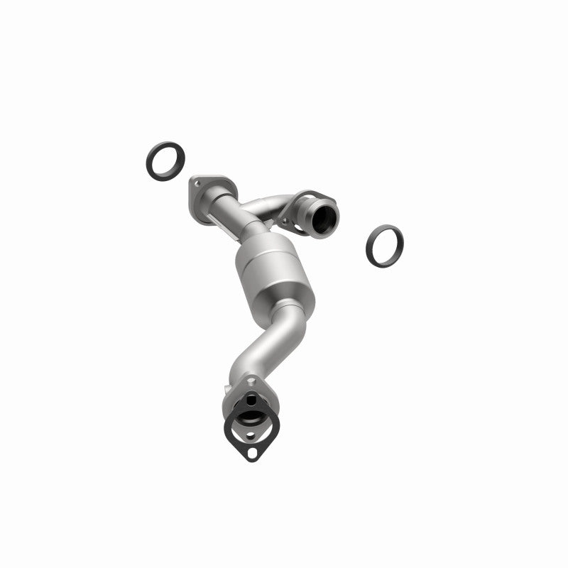 MagnaFlow Mitsubishi Montero Sport HM Grade Federal / EPA Compliant Direct-Fit Catalytic Converter 50138 360 Degree Image Set