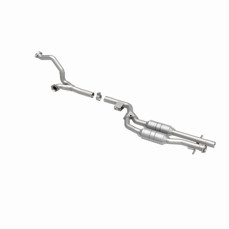 MagnaFlow Mercedes-Benz Standard Grade Federal / EPA Compliant Direct-Fit Catalytic Converter 23843 360 Degree Image Set