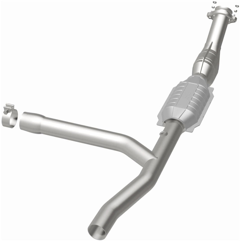 MagnaFlow Ford F-150 California Grade CARB Compliant Direct-Fit Catalytic Converter 447132 Photo - out of package