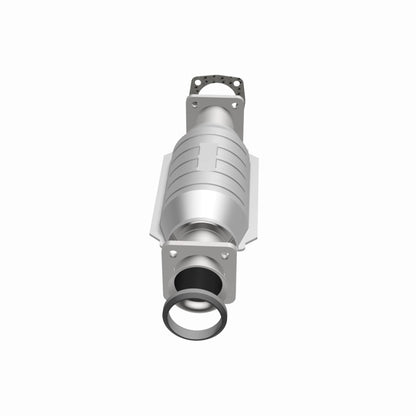 MagnaFlow Saab 900 Standard Grade Federal / EPA Compliant Direct-Fit Catalytic Converter 22832 360 Degree Image Set