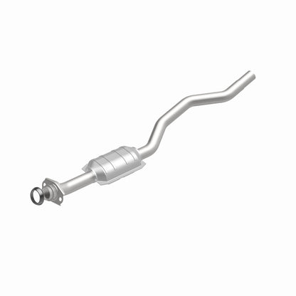 MagnaFlow Standard Grade Federal / EPA Compliant Direct-Fit Catalytic Converter 23252 360 Degree Image Set