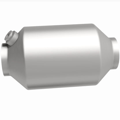 Magnaflow 2.25in. 1/O2 CC Spun OEM Universal Converter 51045 51045 360 Degree Image Set