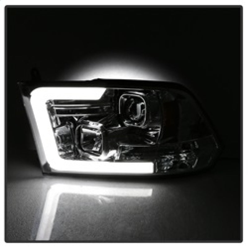 Spyder 09-16 Dodge Ram 1500 V2 Projector Headlights - Halogen - DRL - Chrome (PRO-YD-DR09V2-LBDRL-C) 5084828 5084828 Photo - Unmounted