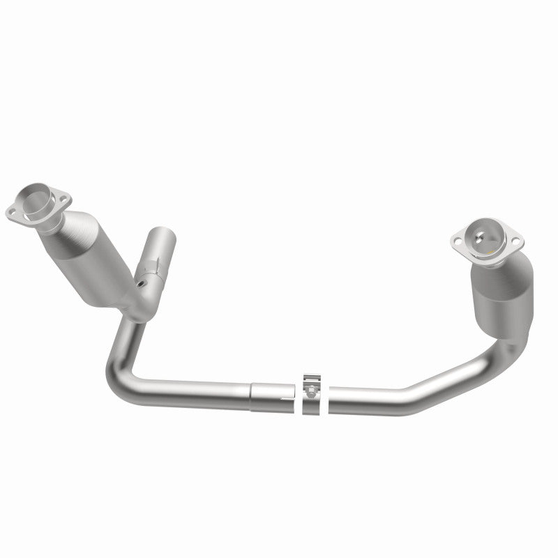 Magnaflow 2004 Dodge Dakota 3.7L Direct Fit Catalytic Converter 4651657 4651657 360 Degree Image Set