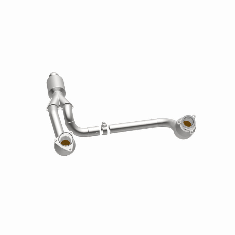 MagnaFlow California Grade CARB Compliant Direct-Fit Catalytic Converter 5582642 360 Degree Image Set