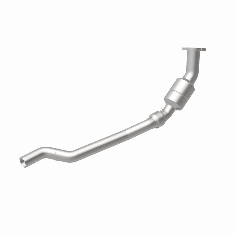 MagnaFlow OEM Grade Federal / EPA Compliant Direct-Fit Catalytic Converter 51585 360 Degree Image Set