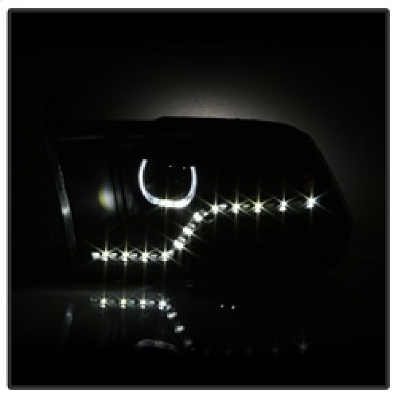 SPYDER xTune Dodge Ram 2009-2014 Halo LED Projector Headlights - Black PRO-JH-DR09-CFB-BK 9036729 9036729 Photo - Unmounted