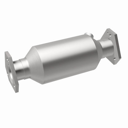 MagnaFlow Standard Grade Federal / EPA Compliant Direct-Fit Catalytic Converter 22918 360 Degree Image Set