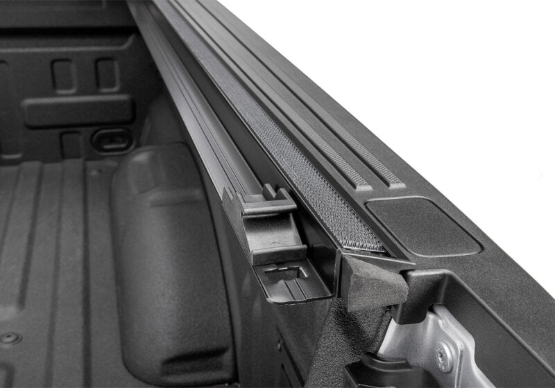 Truxedo Pro X15 15-19 Ford F-150 6'6" Bed 1498301 Photo - Close Up
