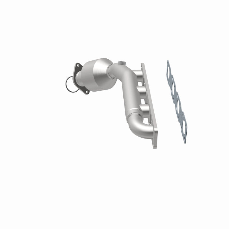 MagnaFlow Infiniti OEM Grade Federal / EPA Compliant Manifold Catalytic Converter 52425 360 Degree Image Set