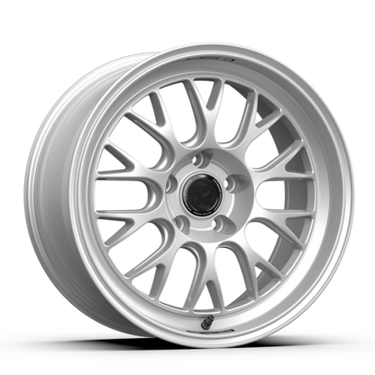 fifteen52 Holeshot RSR 18x9.5 5x120 22mm ET 72.56mm Center Bore Radiant Silver RSHRS-89552+22 RSHRS-89552+22 User 1