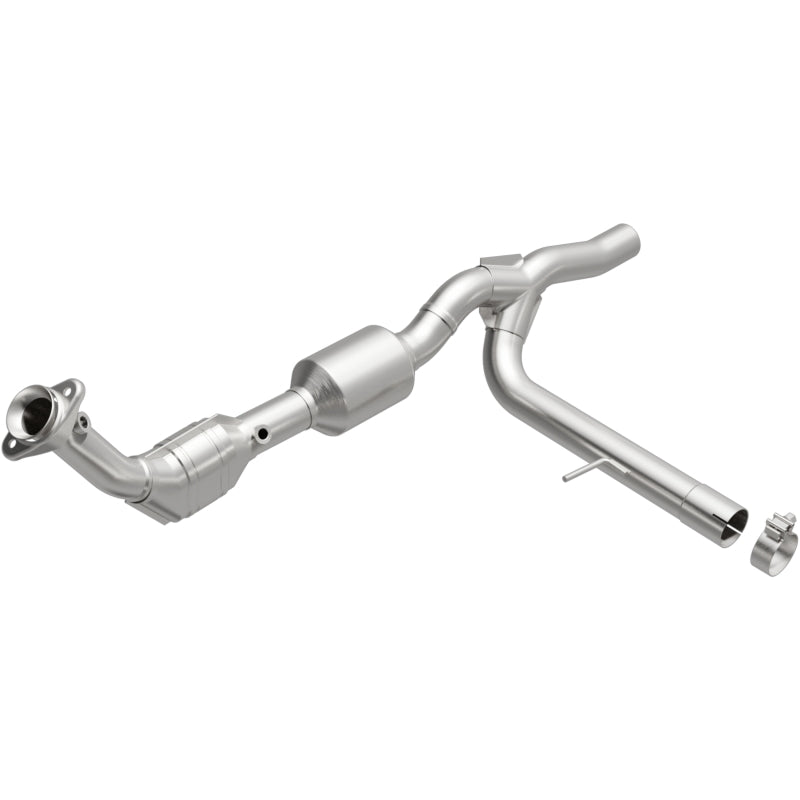 MagnaFlow Ford F-150 OEM Grade Federal / EPA Compliant Direct-Fit Catalytic Converter 52450 Photo - Primary