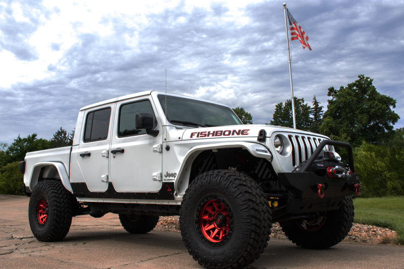 Fishbone Offroad 2018+ Jeep Gladiator JT Scale Armor FB23190 FB23190 Photo - lifestyle view