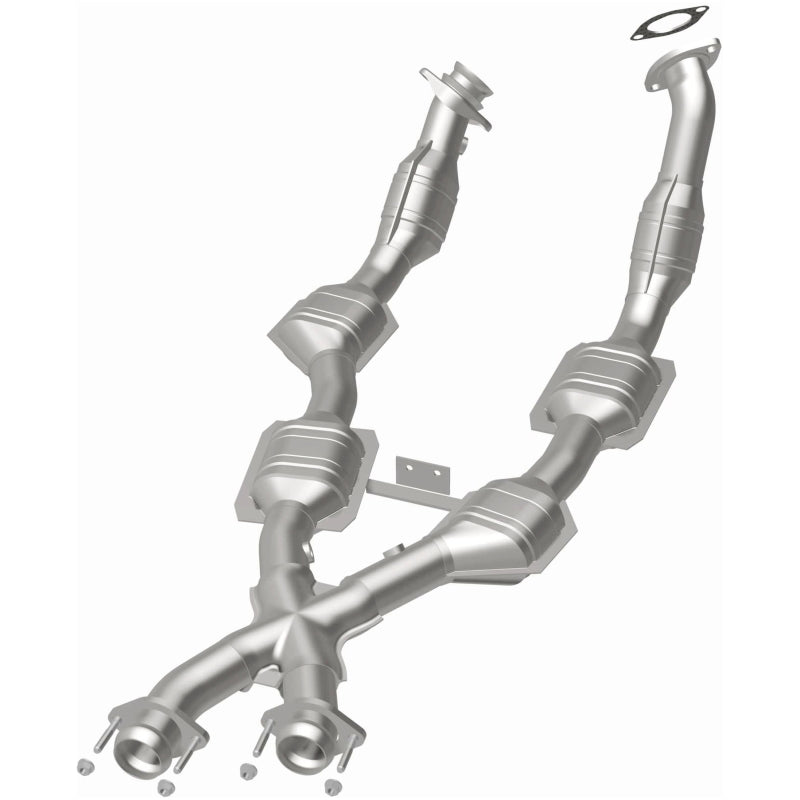 MagnaFlow Ford Mustang HM Grade Federal / EPA Compliant Direct-Fit Catalytic Converter 93348 Photo - out of package