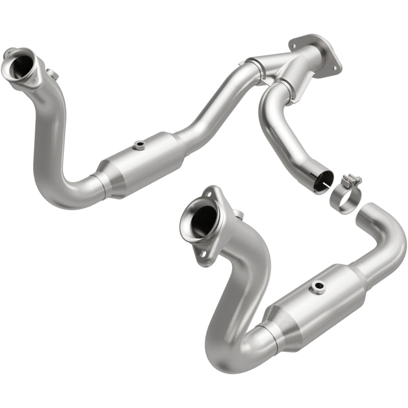 MagnaFlow Ford California Grade CARB Compliant Direct-Fit Catalytic Converter 5451760 Photo - Primary
