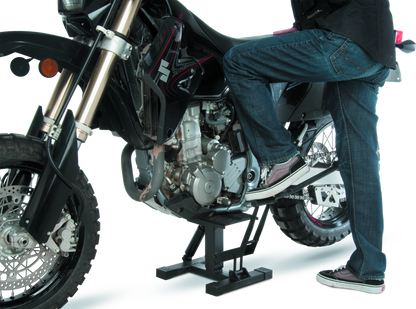 BikeMaster Stand - Easy Lift & Lower 152400 152400 User 1