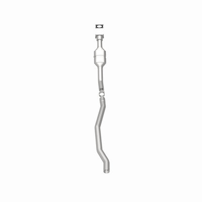 MagnaFlow OEM Grade Federal / EPA Compliant Direct-Fit Catalytic Converter 51789 360 Degree Image Set