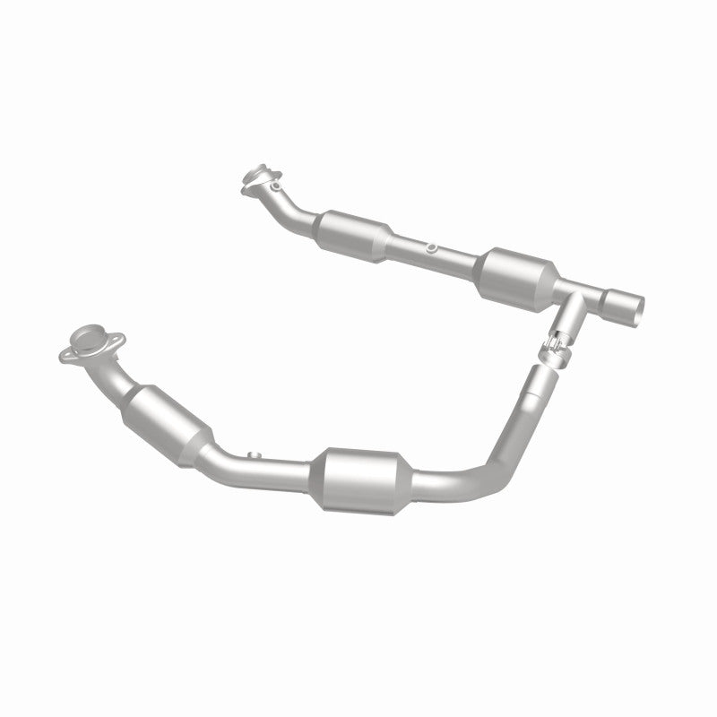 MagnaFlow Ford California Grade CARB Compliant Direct-Fit Catalytic Converter 5481439 360 Degree Image Set