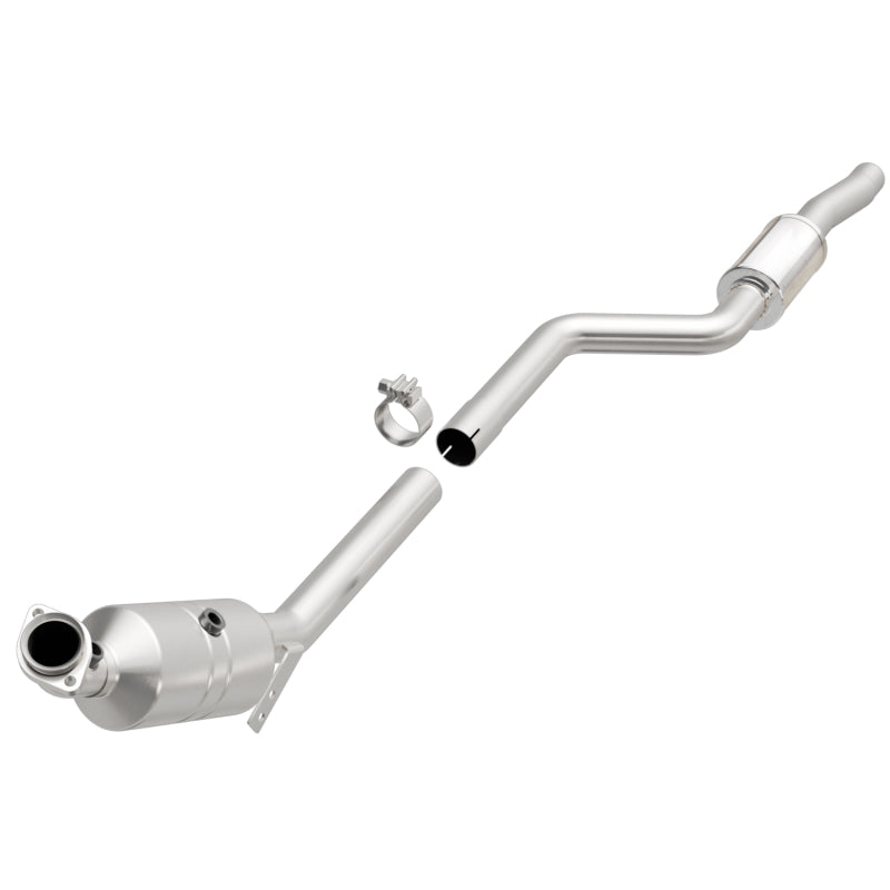 MagnaFlow Mercedes-Benz OEM Grade Federal / EPA Compliant Direct-Fit Catalytic Converter 51919 Photo - Primary