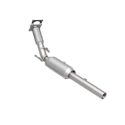 MagnaFlow Volkswagen Beetle OEM Grade Federal / EPA Compliant Direct-Fit Catalytic Converter 51377 360 Degree Image Set