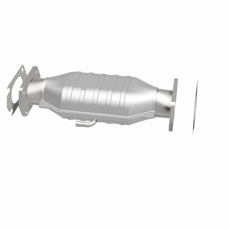 MagnaFlow Standard Grade Federal / EPA Compliant Direct-Fit Catalytic Converter 93940 360 Degree Image Set