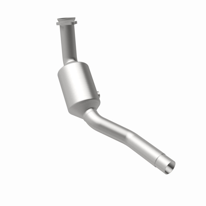 MagnaFlow Jaguar California Grade CARB Compliant Direct-Fit Catalytic Converter 5461954 360 Degree Image Set