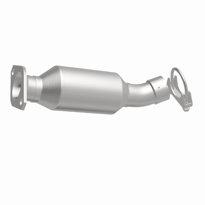 MagnaFlow Toyota Prius C California Grade CARB Compliant Direct-Fit Catalytic Converter 5671448 360 Degree Image Set
