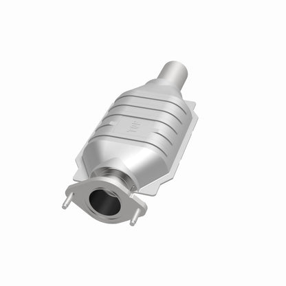 MagnaFlow HM Grade Federal / EPA Compliant Direct-Fit Catalytic Converter 25206 360 Degree Image Set