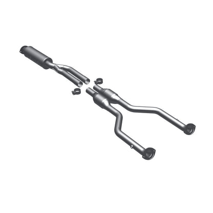 MagnaFlow Lexus OEM Grade Federal / EPA Compliant Direct-Fit Catalytic Converter 49168 Photo - Primary