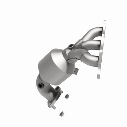 MagnaFlow Mitsubishi OEM Grade Federal / EPA Compliant Manifold Catalytic Converter 51677 360 Degree Image Set