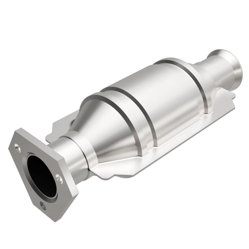 MagnaFlow Volkswagen Vanagon Standard Grade Federal / EPA Compliant Direct-Fit Catalytic Converter 22916 Photo - Primary