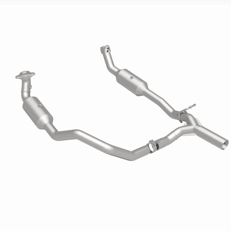 Magnaflow 17-18 Ford E-350 6.8L Direct Fit Converter 280014 280014 360 Degree Image Set